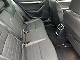 Škoda Octavia Combi 2.0 TDI DSG 4X4 Scout - náhled 13