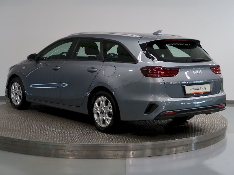 Kia Ceed (2024) FRESH 1.5T-GDI 118kW ZÁRUKA - fotka 7 z 33
