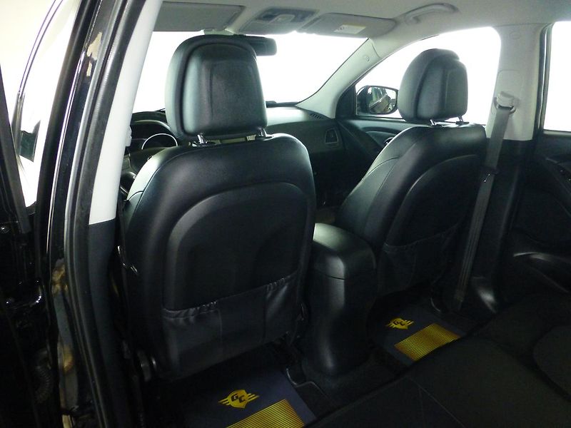 Hyundai ix35 (2015) 2,0I-122KW**VYHŘ.S**DIGI* ALU - fotka 12 z 22