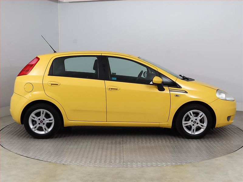 Fiat Punto (2009) 1.2, nová STK, jezdí výborně - fotka 6 z 14