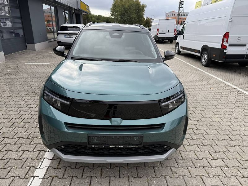 Opel Frontera GS Hybrid 1.2 TURBO (81kW/110k - fotka 8 z 25