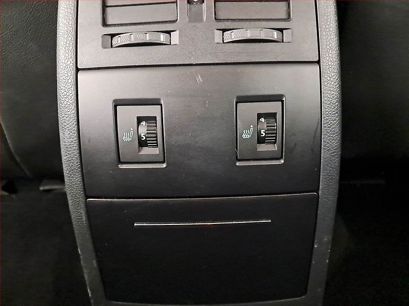 Škoda Octavia (2006) Scout 2.0, 4X4, po STK, Tažné - fotka 15 z 21
