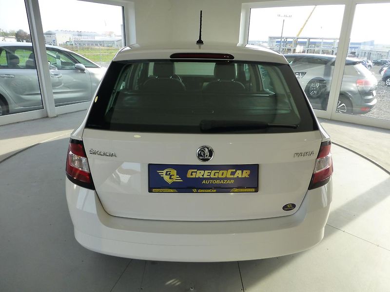 Škoda Fabia (2015) 1,2TSI-81KW**KLIMATIZACE - fotka 6 z 22