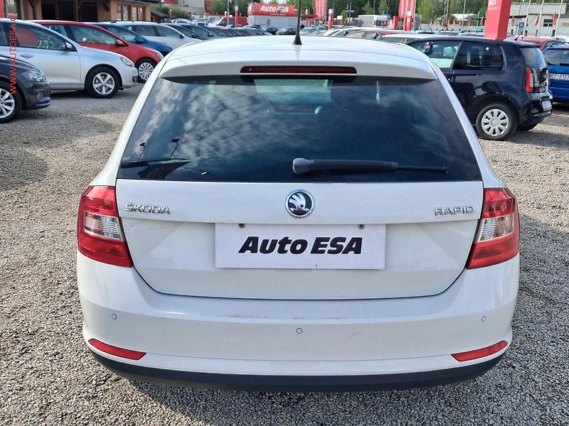 Škoda Rapid (2014) 1.6 TDi, ČR, Elegance - fotka 5 z 20