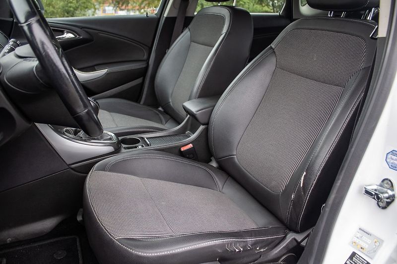 Opel Astra - fotka 11 z 22