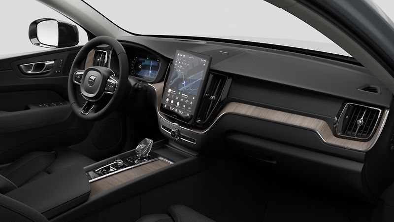 Volvo XC60 (2026) ULTRA DARK, B5 AWD, 184+10 kW - fotka 12 z 12