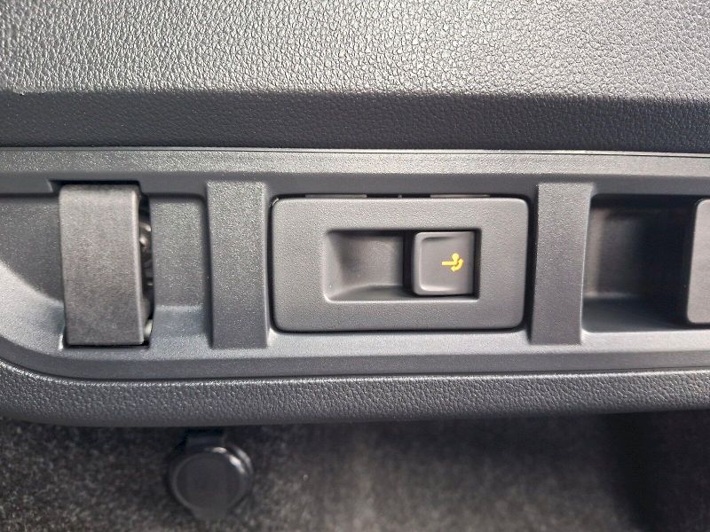 Škoda Octavia (2021) Combi Stale Plus DSG 4x4 2,0TD - fotka 33 z 35