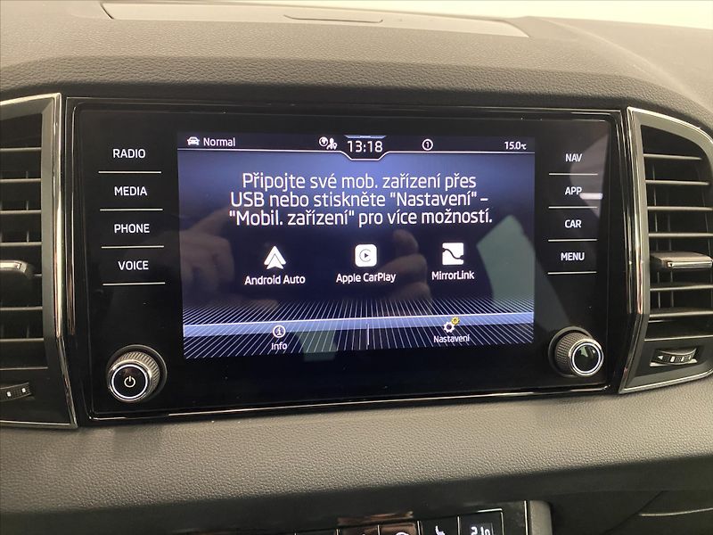 Škoda Karoq 2,0 TDI 110kW DSG 4x4 Style Pl - fotka 14 z 30