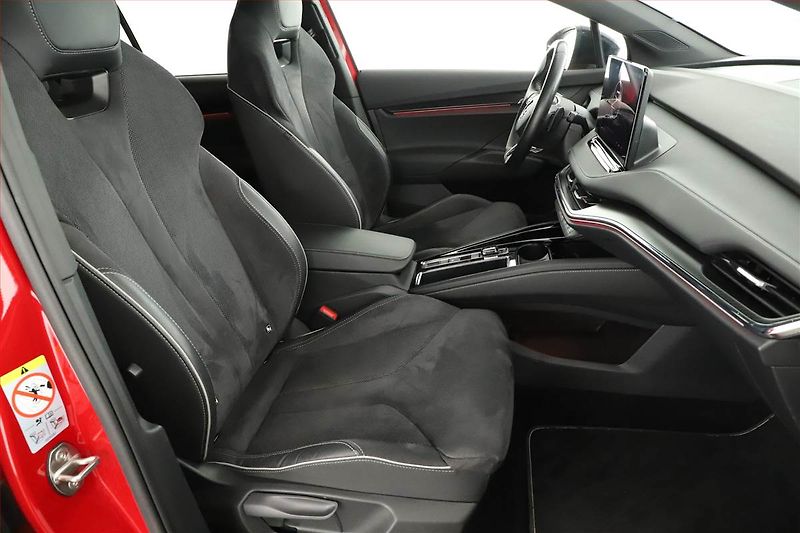 Škoda Enyaq (2022) Sportline iV 80 (82 kWh) - fotka 17 z 20
