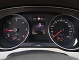 Volkswagen Passat (2020) 2.0 TDI, Automat, Kůže, Navi - náhled 11