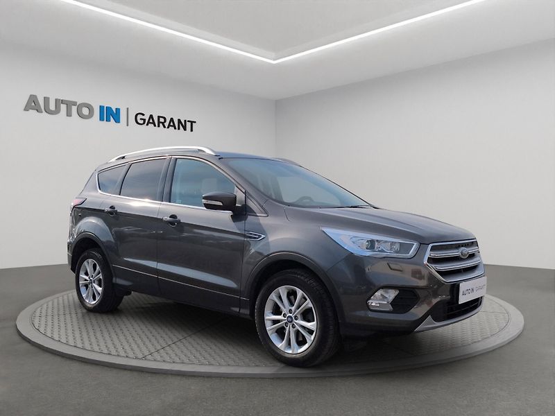 Ford Kuga (2018) TITANIUM 88kW, ČR, 1. Maj., Se - fotka 3 z 23