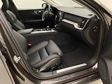 Volvo S60 B5 AWD DARK ULTIMATE REZERVACE - náhled 22