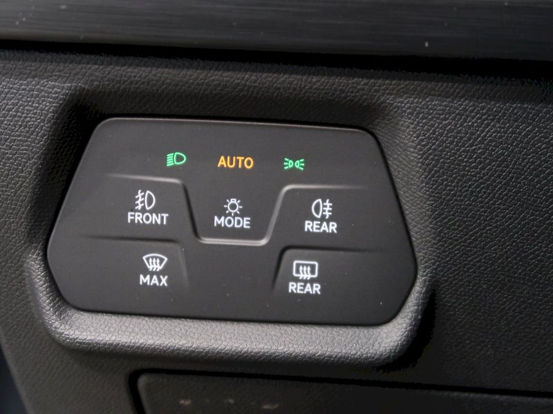 Cupra Formentor (2023) E-HYBRID 1.4eTSI 150KW DSG TAŽ - fotka 44 z 51