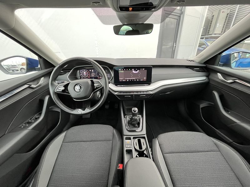 Škoda Octavia 2.0TDi 85kW Selection - fotka 11 z 23