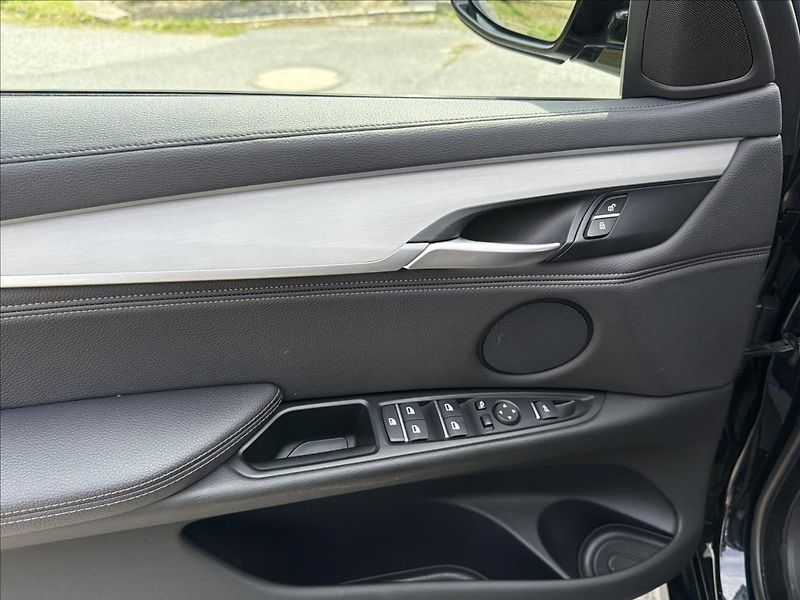 BMW X6 3,0 40d Xdrive Mpaket DPH HUD - fotka 26 z 34