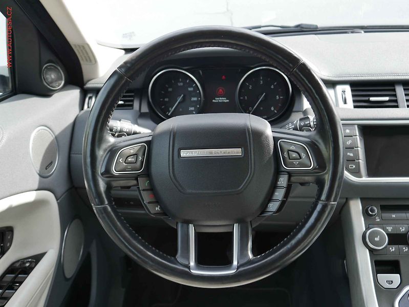 Land Rover Range Rover Evoque (2016) 2.0 TD4 4x4, AT, LED, navi - fotka 15 z 17