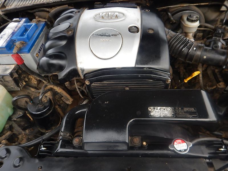 Kia Sportage 2.0 i, 4x4, TAŽNÉ - fotka 12 z 13