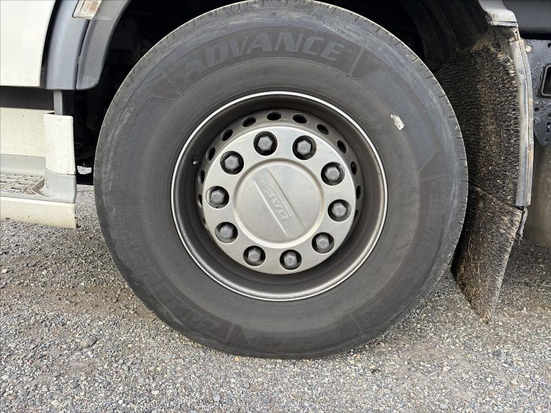 DAF XF 530 4x2 Spacecab - fotka 16 z 22