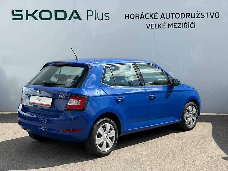 Škoda Fabia Active 1,0 TSI 70 kW 5° MP - fotka 4 z 28