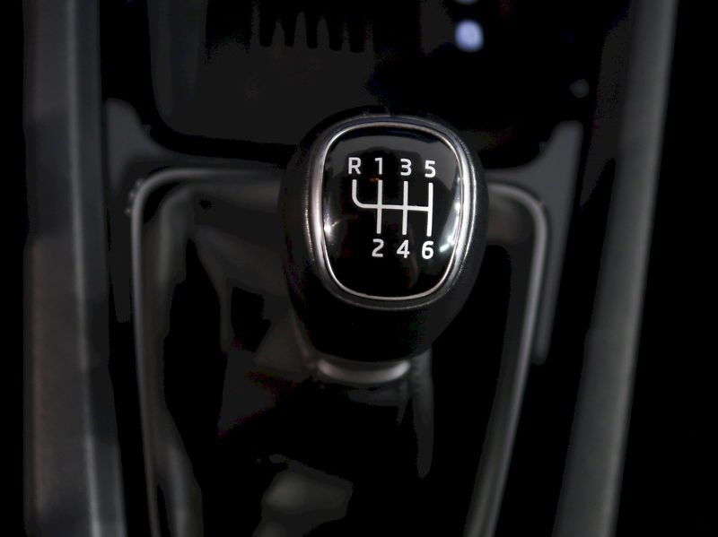 Škoda Octavia (2024) TOP SELECTION 1.5TSI 110KW - fotka 34 z 40