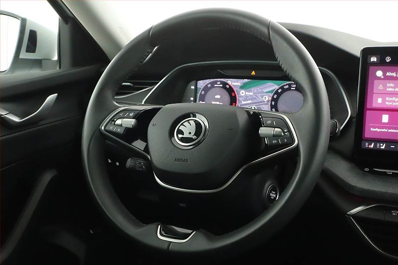 Škoda Octavia (2024) 2.0 TDI, Exclusive Selection - fotka 30 z 30