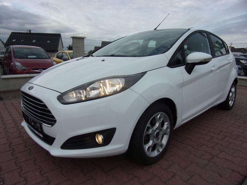 Ford Fiesta (2015) 1,5 - ZADÁNO - fotka 2 z 28