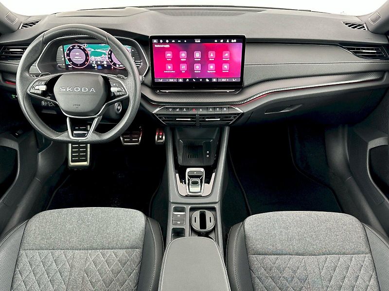 Škoda Octavia (2025) Combi DSG 2.0TDI 110kW SportLi - fotka 5 z 33