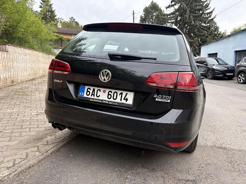Volkswagen Golf (2017) kombi 2,0TDI Bluemotion - fotka 10 z 23