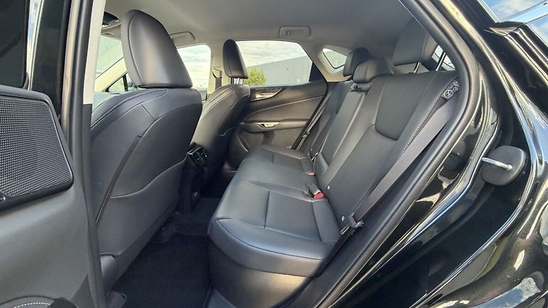 Lexus NX 350h 350H 2,5 HEV EXECUTIVE TOP - fotka 24 z 28