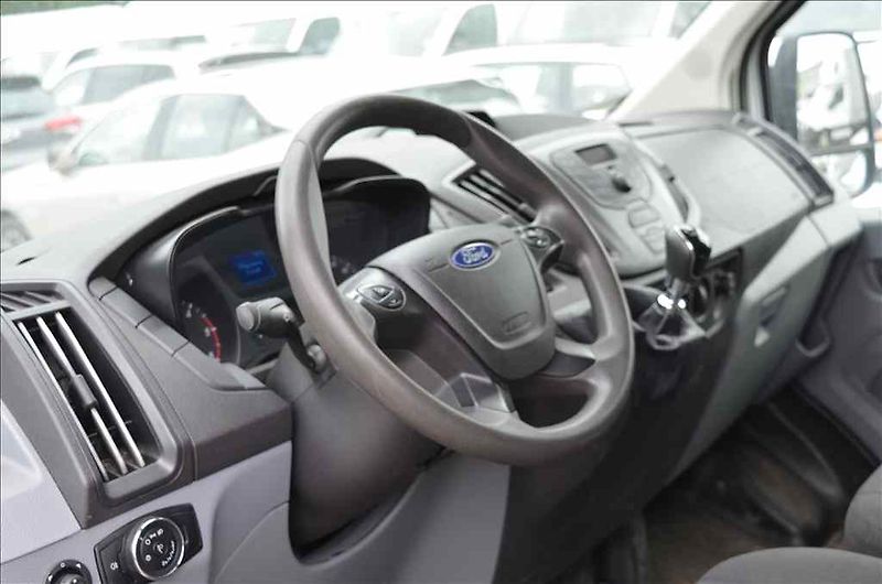Ford Transit (2017) 2,0 D - fotka 15 z 22