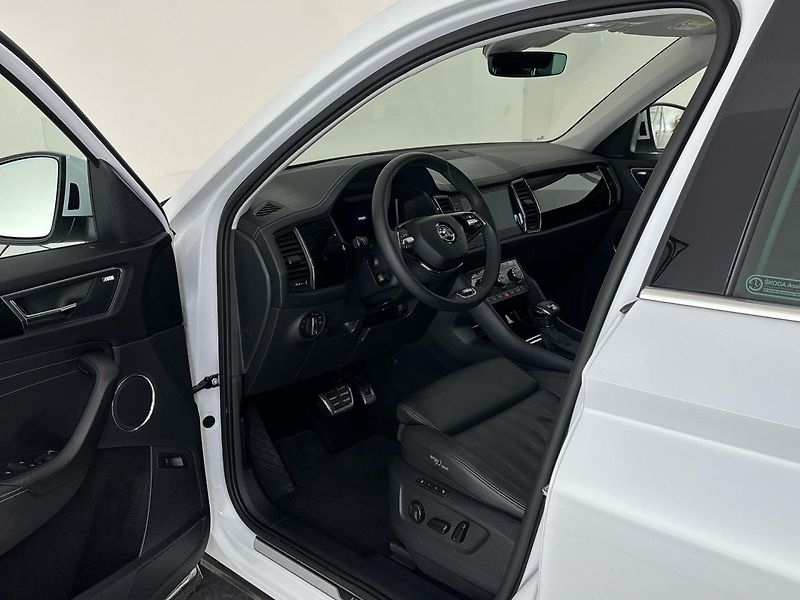 Škoda Kodiaq Laurin & Klement 4x4 DSG - fotka 6 z 31