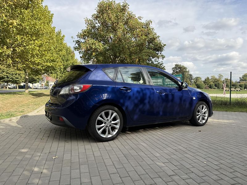 Mazda 3 1.6 High-Line - fotka 12 z 34