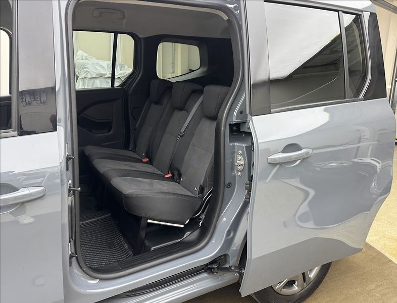 Mercedes-Benz Citan 1,5 TOURER DPH NAV LED 1MAJ ČR - fotka 30 z 38