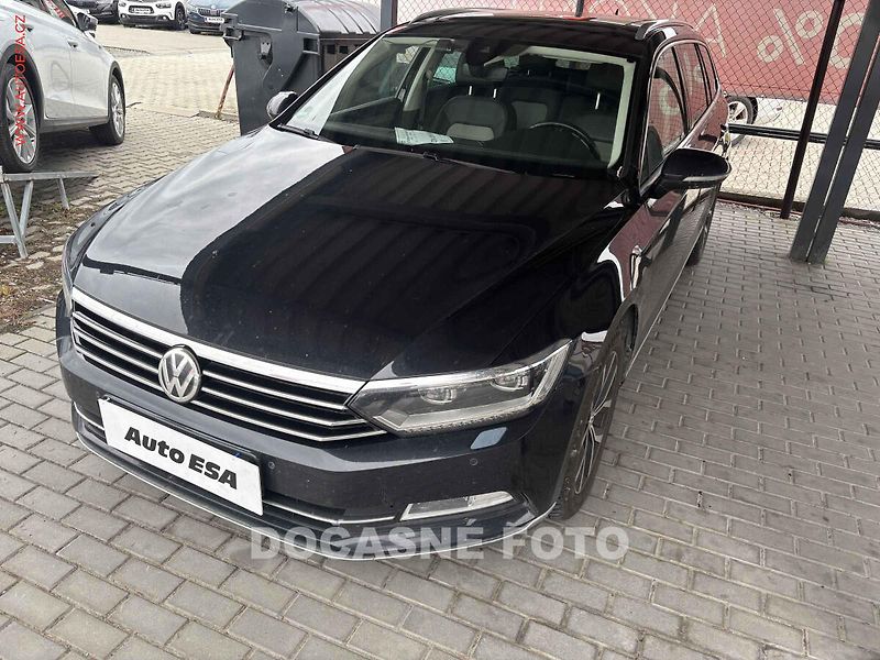 Volkswagen Passat (2016) 2.0TDi, AT, navi, LED - fotka 1 z 3