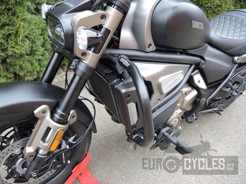 QJ Motor SRV 700 (2026) Skladem - fotka 10 z 16