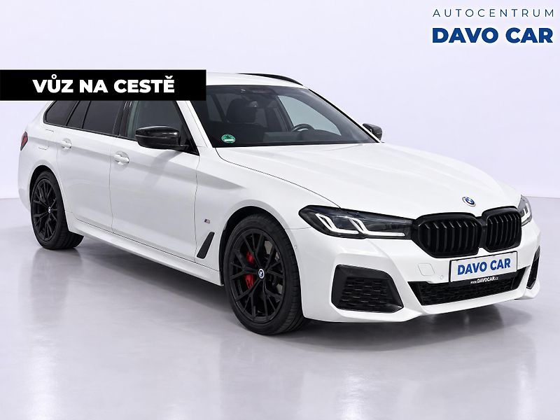 BMW Řada 5 3,0 530d 210kW xDrive CZ DPH - fotka 4 z 12