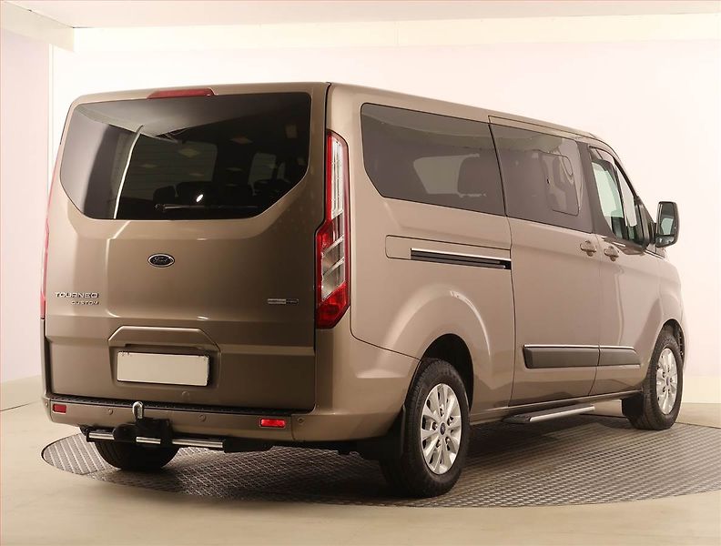 Ford Tourneo Custom (2021) Trend 2.0 EcoBlue mHEV, 1Maj - fotka 5 z 20