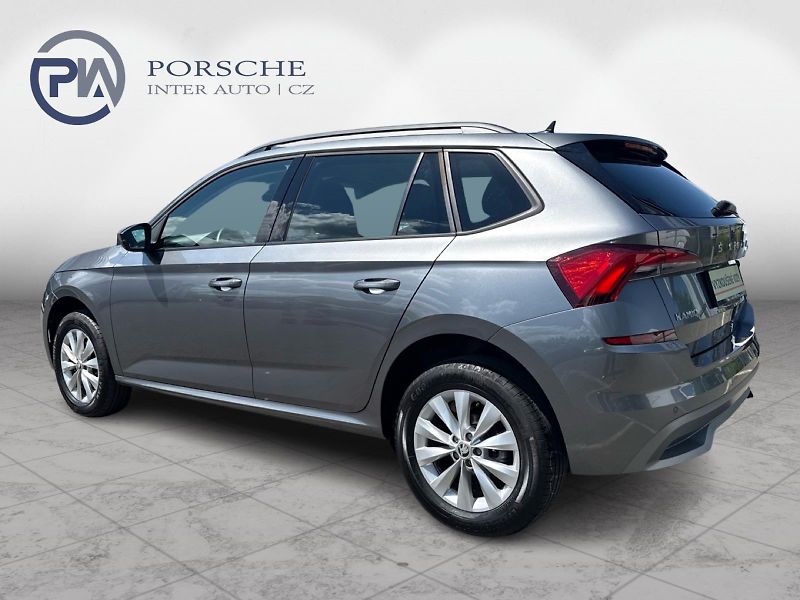 Škoda Kamiq 1.0 TSI Ambition 70 kW M5F - fotka 8 z 28