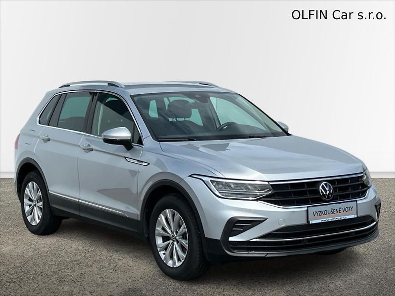 Volkswagen Tiguan 1,5 TSi 110kW 7DSG LIFE - fotka 7 z 28