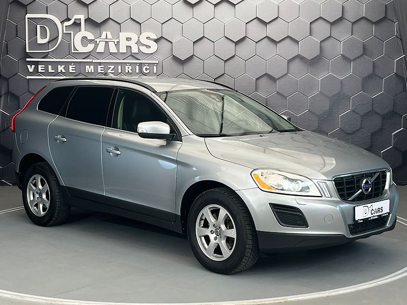 Volvo XC60 D3 MOMENTUM manuál - fotka 5 z 41