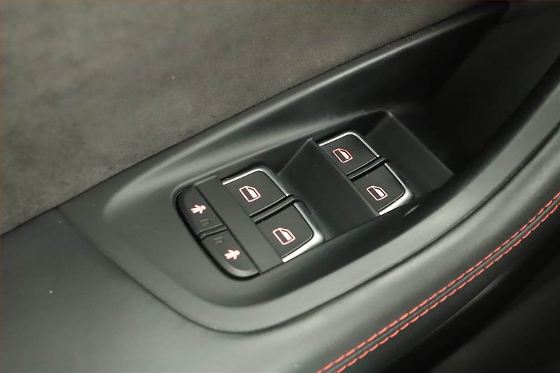 Audi A6 (2016) S line 3.0 BiTDI - fotka 9 z 19