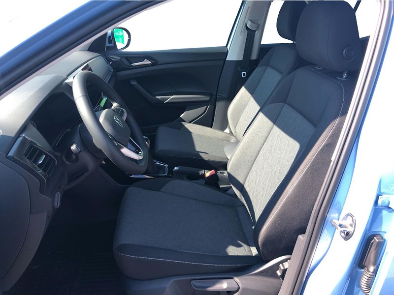 Volkswagen T-Cross Love 1.0 TSI 85 kW 6G - fotka 11 z 28