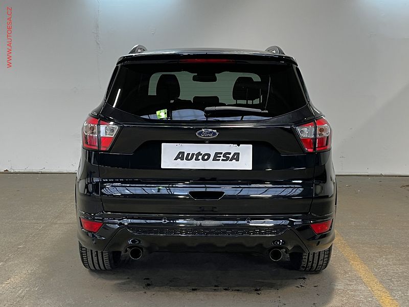 Ford Kuga (2018) 2.0 TDCi 4x4, ST-Line, AT - fotka 5 z 16