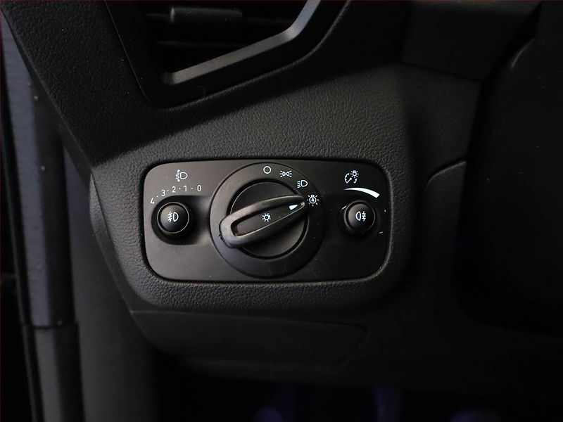 Ford Kuga (2017) 2.0 TDCi, Kůže, Navi, Tempomat - fotka 15 z 15