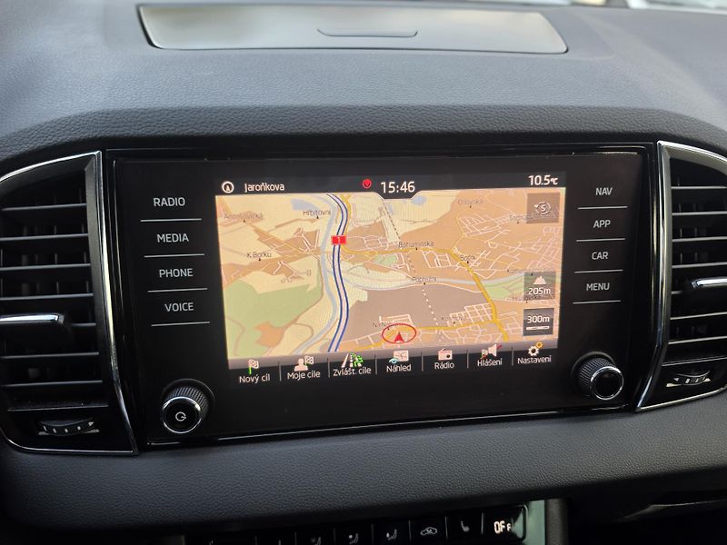 Škoda Karoq 1.5 TSI Navi Kamera TZ  - fotka 27 z 27