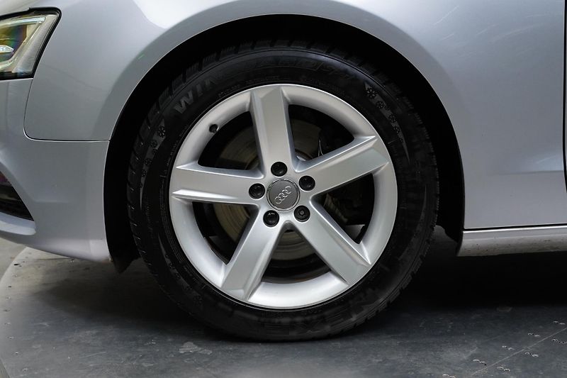 Audi A5 - fotka 10 z 25