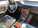 Mercedes-Benz 124 TOURING 300 DIESEL 136 PS - náhled 11