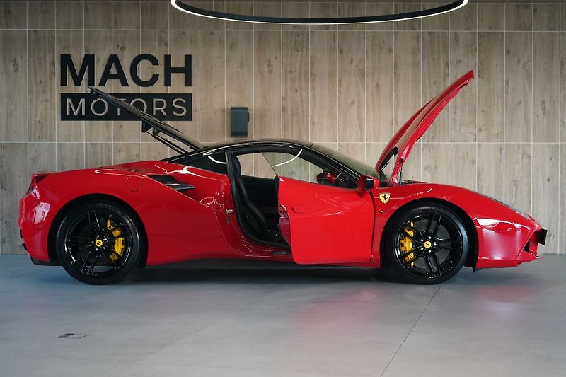 Ferrari 488 Lift/FullCarbon/Camera/Novitec - fotka 8 z 56