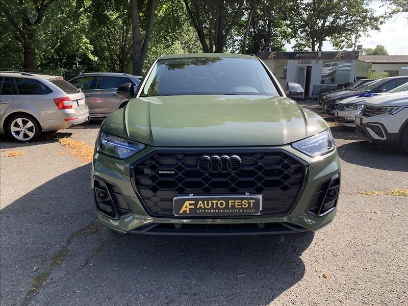 Audi Q5 2,0 TSI QUATTRO SLINE ČR,SERVI - fotka 2 z 29