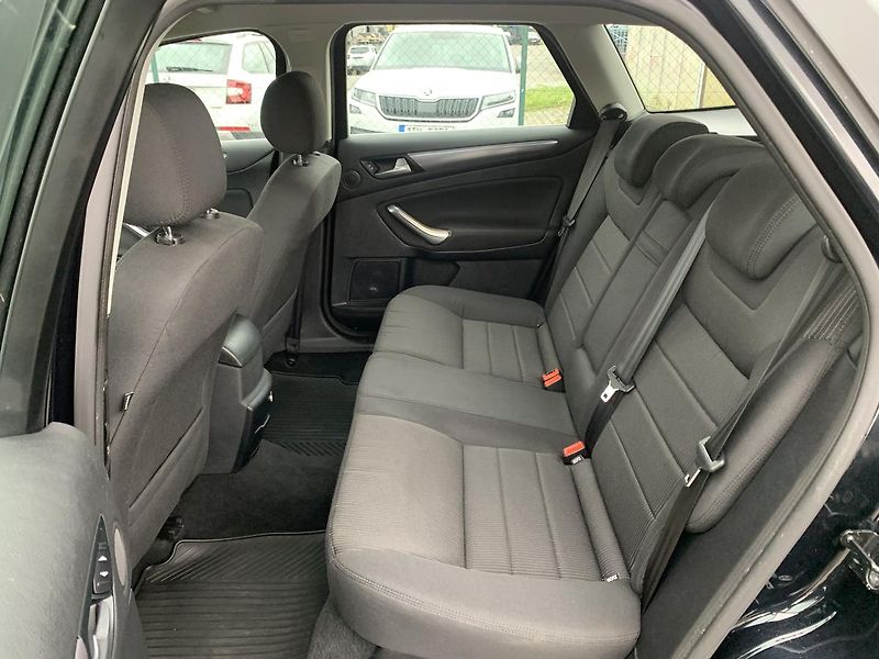 Ford Mondeo 2.0TDCi KLIMA ALU PŮVOD ČR - fotka 26 z 43